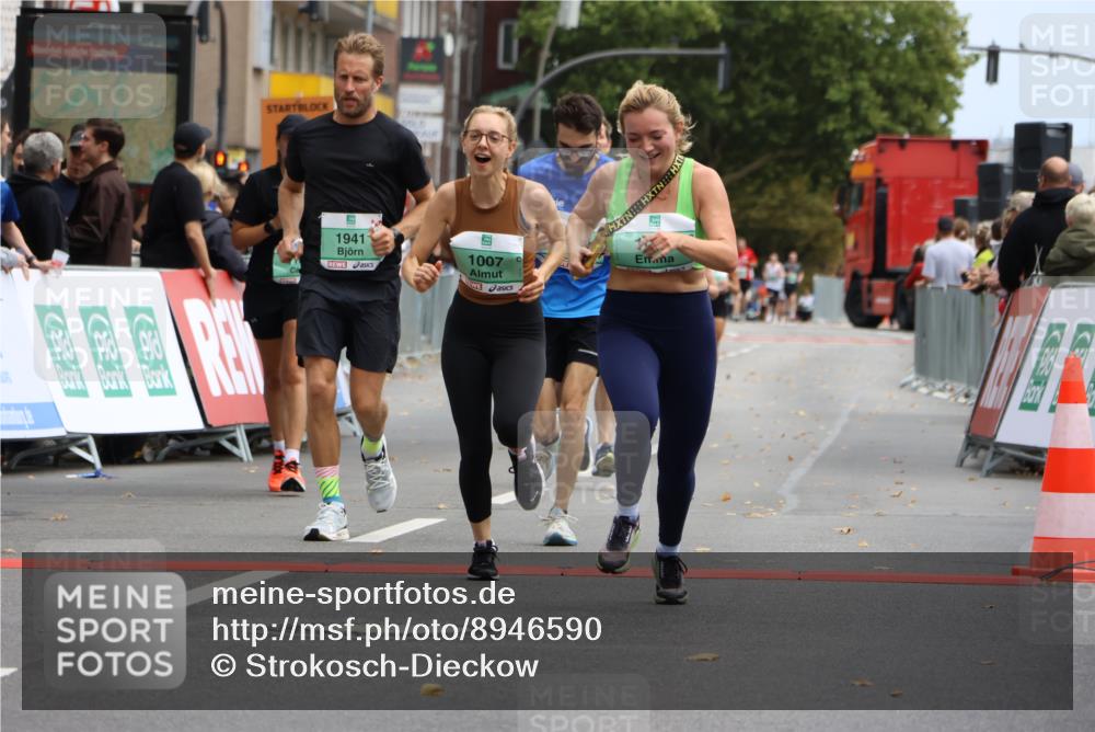 21.09.2025 - PSD Bank Halbmarathon Strokosch-Dieckow http://msf.ph/oto/8946590 21.09.2025 12:14:12 Ziel 1007, 1009, 1106, 1623, 1941, 2834, 2994, 3311, 3778 meine-sportfotos.de