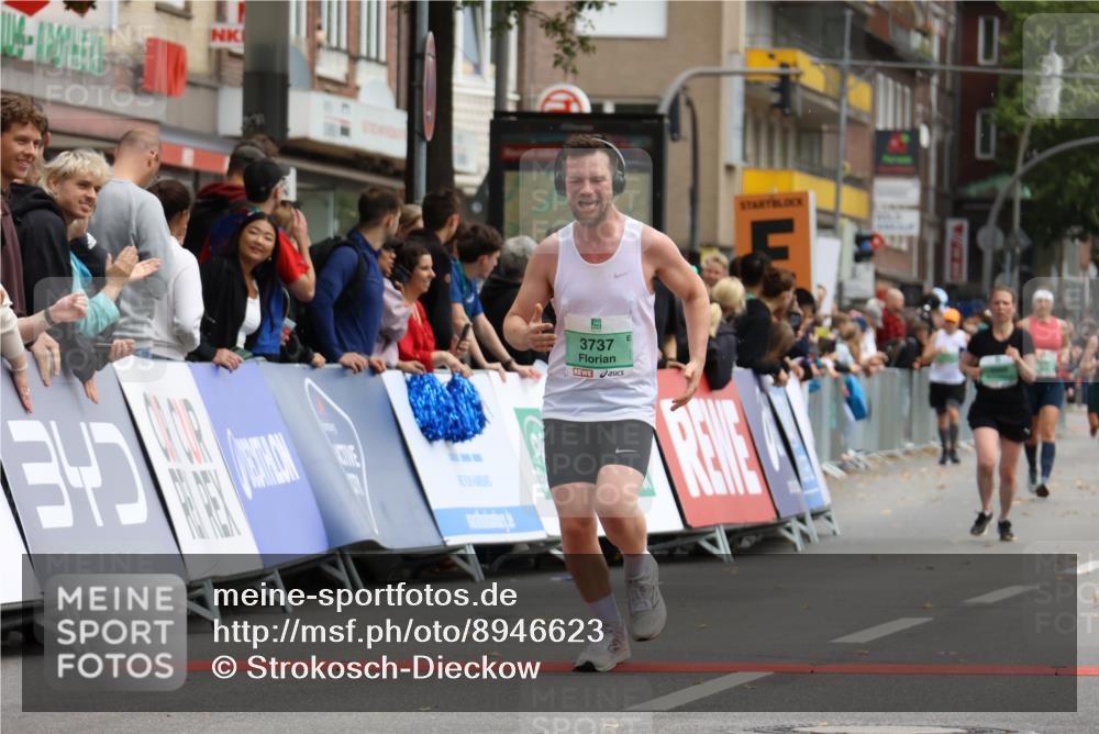 21.09.2025 - PSD Bank Halbmarathon Strokosch-Dieckow http://msf.ph/oto/8946623 21.09.2025 12:14:46 Ziel 3737 meine-sportfotos.de