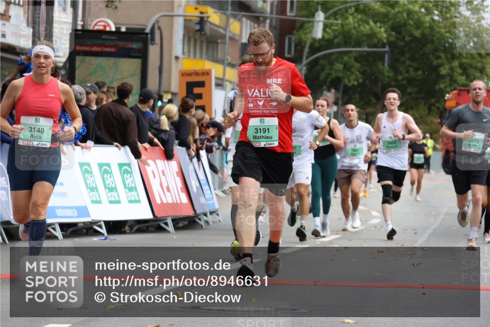 21.09.2025 - PSD Bank Halbmarathon Strokosch-Dieckow http://msf.ph/oto/8946631 21.09.2025 12:14:58 Ziel 1071, 1072, 1384, 1587, 1588, 1589, 1641, 3140, 3191, 3517, 3560, 3902 meine-sportfotos.de