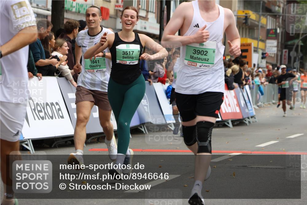 21.09.2025 - PSD Bank Halbmarathon Strokosch-Dieckow http://msf.ph/oto/8946646 21.09.2025 12:15:05 Ziel 1071, 1072, 1384, 1587, 1588, 1589, 1641, 3091, 3140, 3191, 3433, 3517, 3902 meine-sportfotos.de