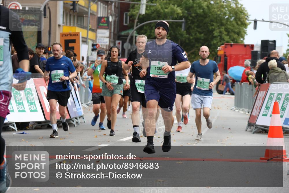 21.09.2025 - PSD Bank Halbmarathon Strokosch-Dieckow http://msf.ph/oto/8946683 21.09.2025 12:15:36 Ziel 1017, 1096, 1369, 1734, 2674, 3066, 3185, 3345, 3473, 3516, 3573, 3617, 4051 meine-sportfotos.de