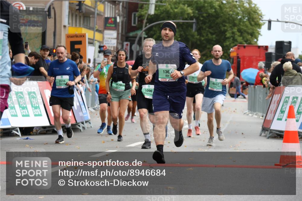 21.09.2025 - PSD Bank Halbmarathon Strokosch-Dieckow http://msf.ph/oto/8946684 21.09.2025 12:15:36 Ziel 1017, 1096, 1369, 1734, 2674, 3066, 3185, 3345, 3473, 3516, 3573, 3617, 4051 meine-sportfotos.de