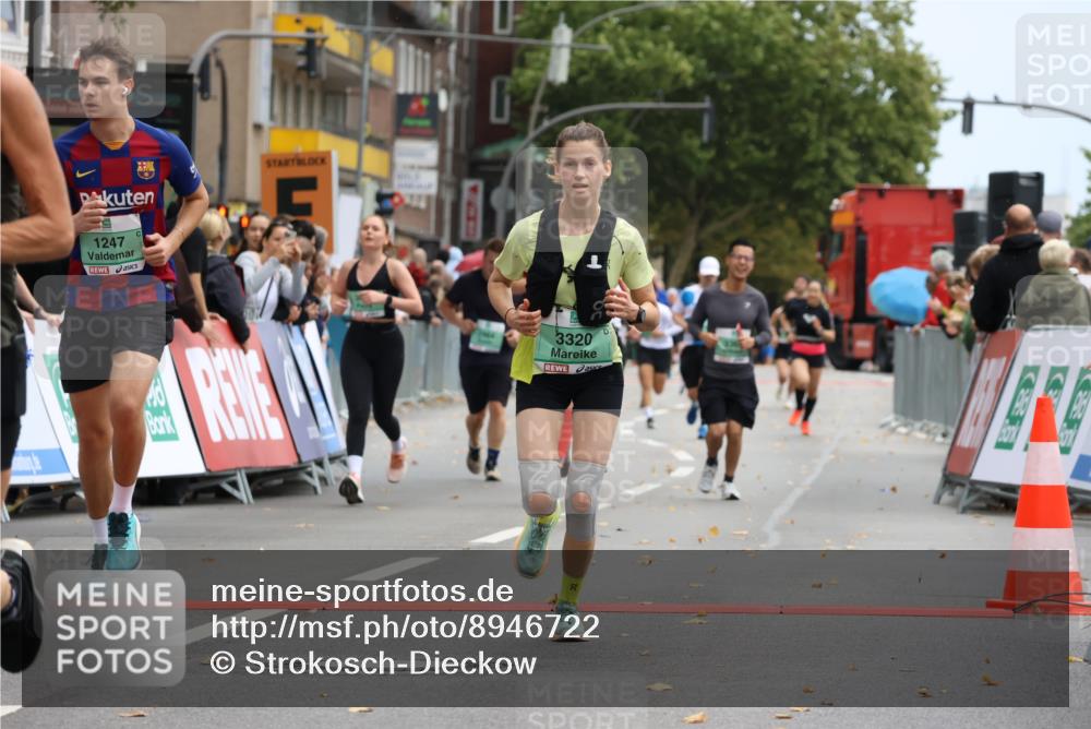 21.09.2025 - PSD Bank Halbmarathon Strokosch-Dieckow http://msf.ph/oto/8946722 21.09.2025 12:16:04 Ziel 1247, 2788, 3142, 3320, 3397, 3434, 3824 meine-sportfotos.de