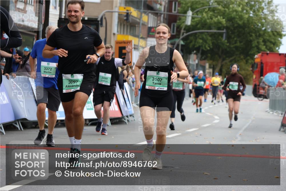21.09.2025 - PSD Bank Halbmarathon Strokosch-Dieckow http://msf.ph/oto/8946762 21.09.2025 12:16:27 Ziel 1704, 2499, 2608, 3019, 3027, 3097, 3107, 3338, 3372, 3551, 4058 meine-sportfotos.de