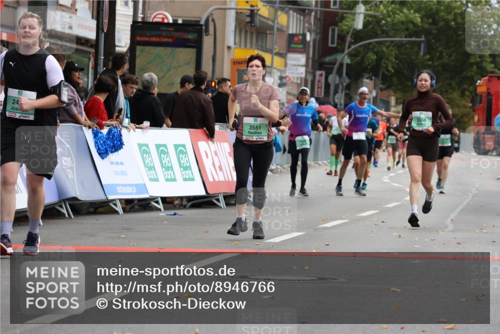 21.09.2025 - PSD Bank Halbmarathon Strokosch-Dieckow http://msf.ph/oto/8946766 21.09.2025 12:16:31 Ziel 1704, 2499, 3019, 3027, 3097, 3107, 3338, 3372, 3551 meine-sportfotos.de