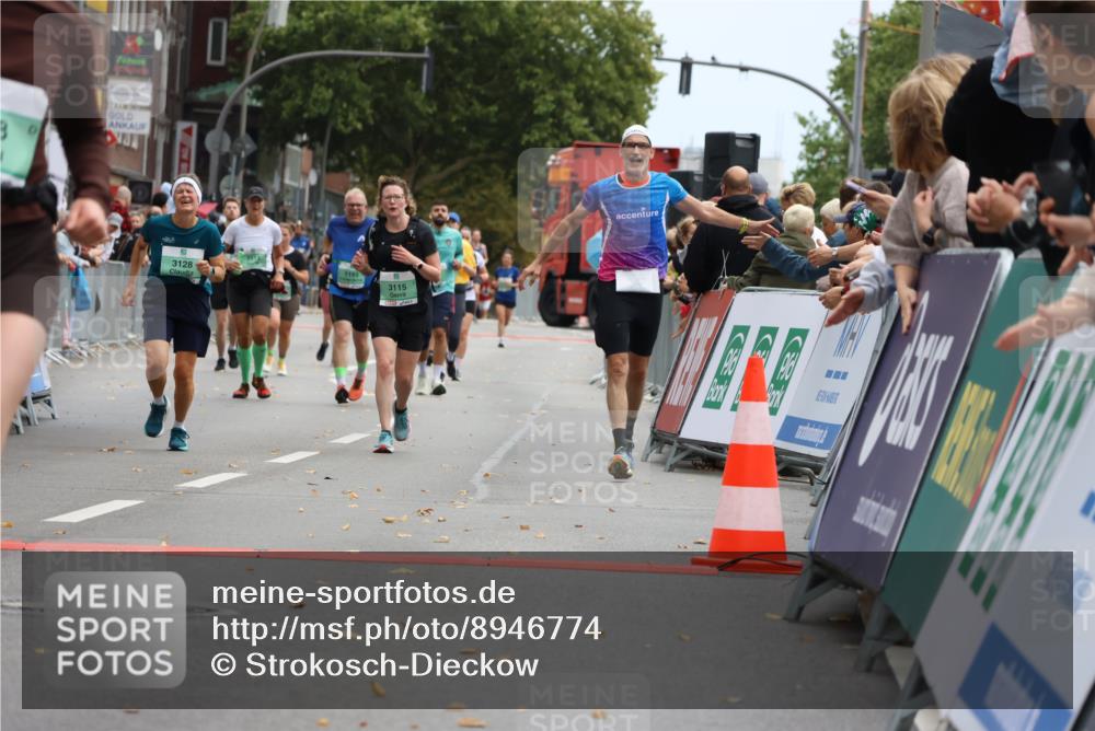 21.09.2025 - PSD Bank Halbmarathon Strokosch-Dieckow http://msf.ph/oto/8946774 21.09.2025 12:16:36 Ziel 1024, 1025, 2499, 3027, 3097, 3107, 3128, 3338, 3372, 3551 meine-sportfotos.de