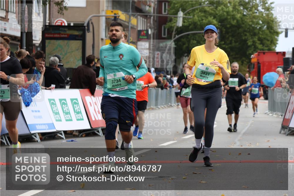21.09.2025 - PSD Bank Halbmarathon Strokosch-Dieckow http://msf.ph/oto/8946787 21.09.2025 12:16:51 Ziel 1024, 1025, 1193, 1513, 1599, 2877, 3115, 3128, 3413, 3734, 3773, 3831 meine-sportfotos.de