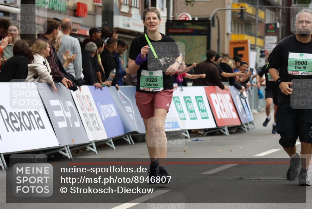 21.09.2025 - PSD Bank Halbmarathon Strokosch-Dieckow http://msf.ph/oto/8946807 21.09.2025 12:17:00 Ziel 1061, 1599, 2877, 3018, 3028, 3334, 3413, 3500, 3734, 3773, 3831 meine-sportfotos.de