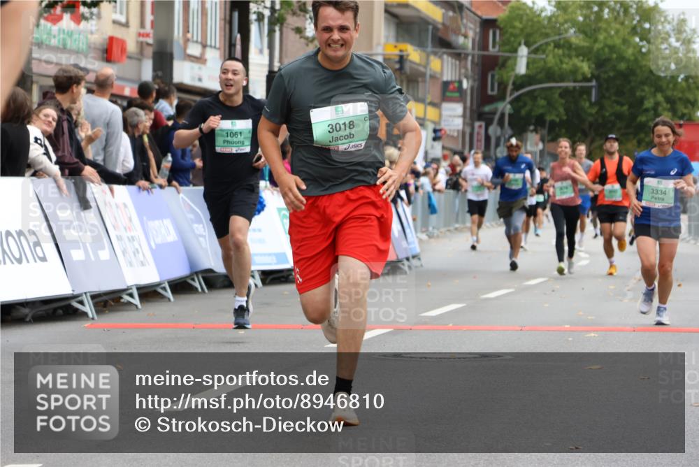 21.09.2025 - PSD Bank Halbmarathon Strokosch-Dieckow http://msf.ph/oto/8946810 21.09.2025 12:17:05 Ziel 1061, 3018, 3028, 3334, 3413, 3496, 3500, 3874, 4032 meine-sportfotos.de