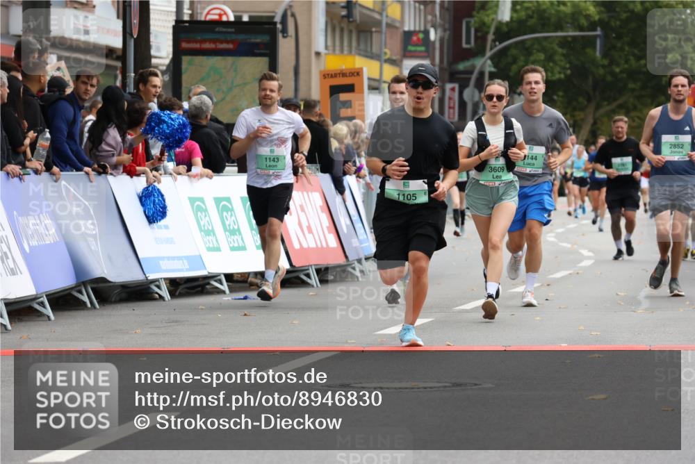 21.09.2025 - PSD Bank Halbmarathon Strokosch-Dieckow http://msf.ph/oto/8946830 21.09.2025 12:17:14 Ziel 1061, 1105, 1143, 1144, 1145, 2852, 3334, 3496, 3609, 3874, 4032 meine-sportfotos.de