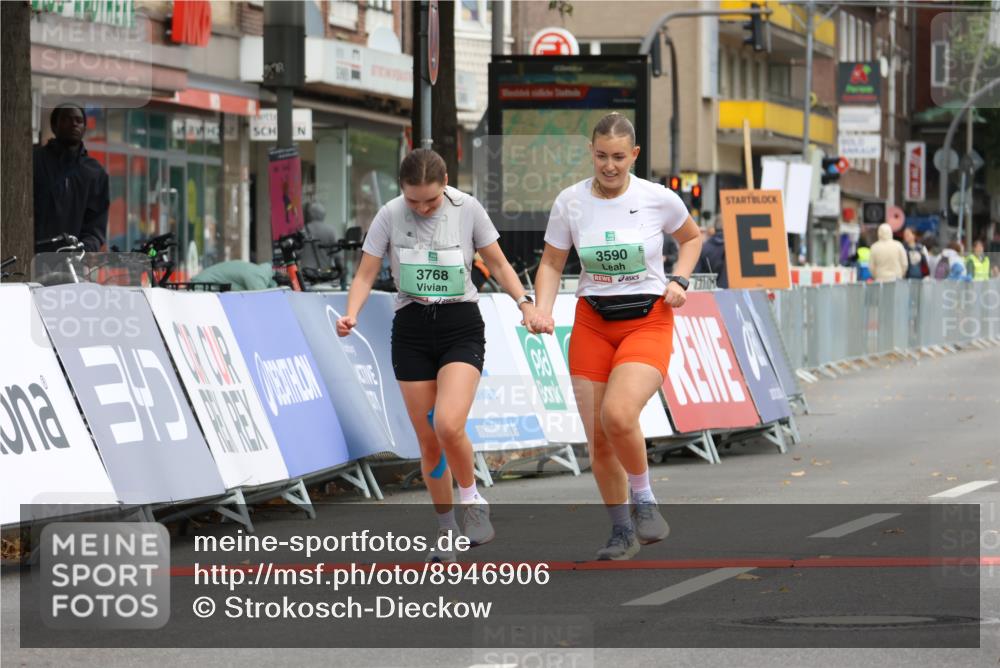 21.09.2025 - PSD Bank Halbmarathon Strokosch-Dieckow http://msf.ph/oto/8946906 21.09.2025 12:59:05 Ziel 3590, 3768 meine-sportfotos.de