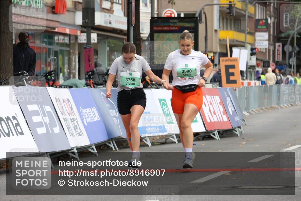 21.09.2025 - PSD Bank Halbmarathon Strokosch-Dieckow http://msf.ph/oto/8946907 21.09.2025 12:59:05 Ziel 3590, 3768 meine-sportfotos.de