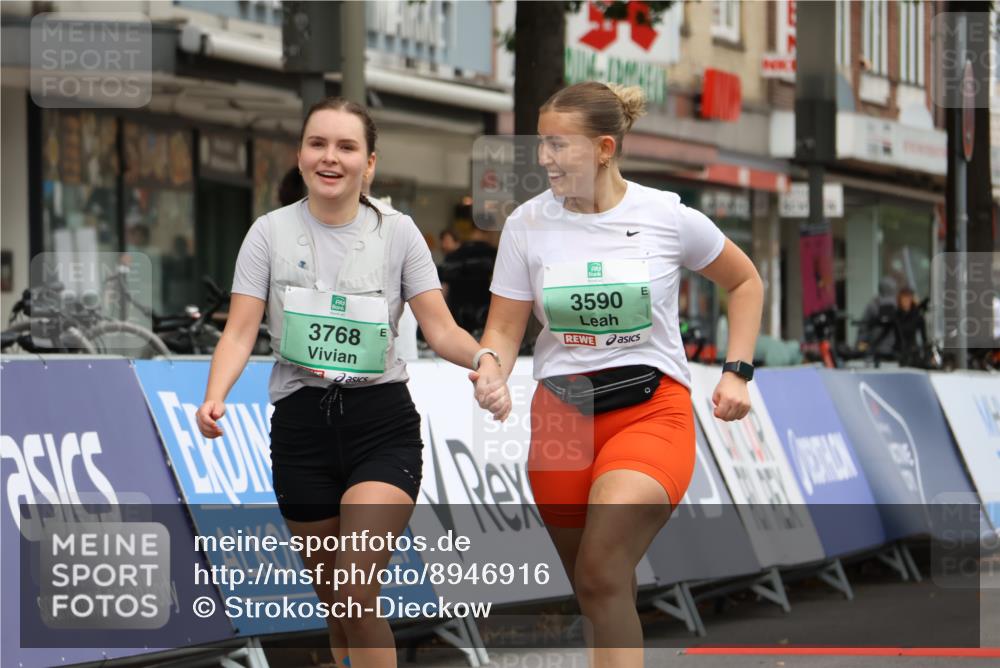 21.09.2025 - PSD Bank Halbmarathon Strokosch-Dieckow http://msf.ph/oto/8946916 21.09.2025 12:59:08 Ziel 3590, 3768 meine-sportfotos.de