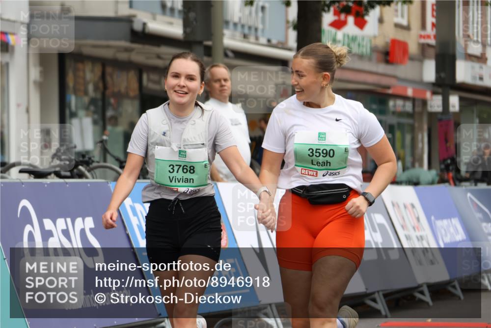 21.09.2025 - PSD Bank Halbmarathon Strokosch-Dieckow http://msf.ph/oto/8946918 21.09.2025 12:59:08 Ziel 3590, 3768 meine-sportfotos.de