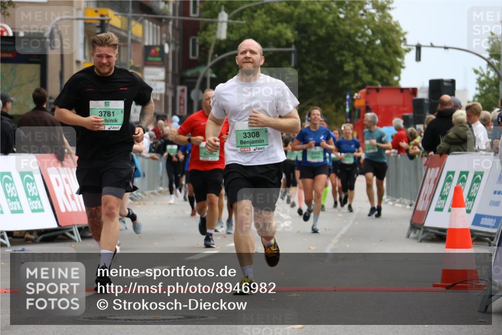 21.09.2025 - PSD Bank Halbmarathon Strokosch-Dieckow http://msf.ph/oto/8946982 21.09.2025 12:17:26 Ziel 1143, 1144, 1145, 1590, 2852, 3308, 3523, 3609, 3781 meine-sportfotos.de