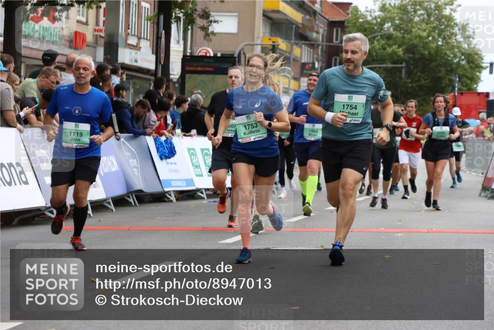 21.09.2025 - PSD Bank Halbmarathon Strokosch-Dieckow http://msf.ph/oto/8947013 21.09.2025 12:17:37 Ziel 1119, 1207, 1503, 1590, 1753, 1754, 2831, 2869, 2937, 3120, 3171, 3195, 3247, 3310, 3462, 3523, 4023, 4027 meine-sportfotos.de