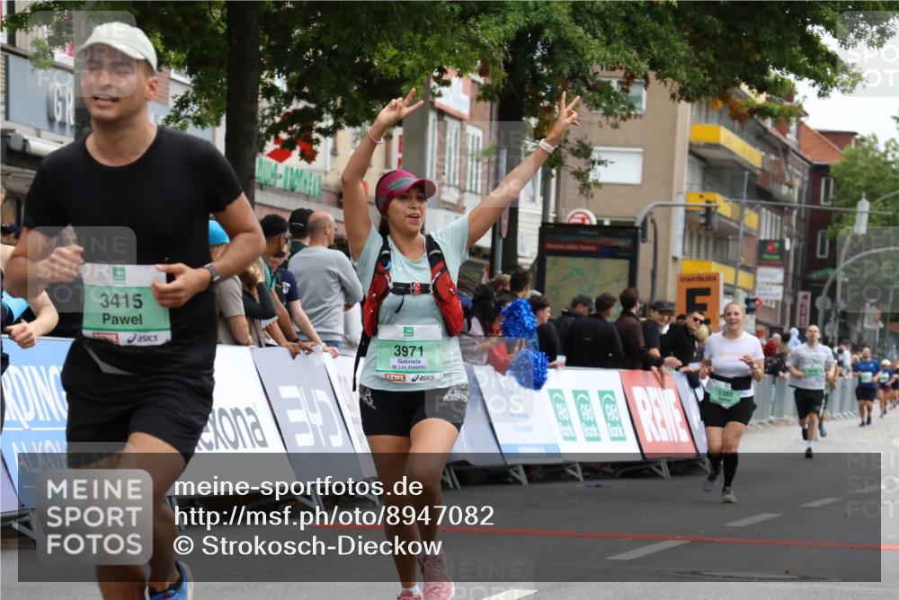 21.09.2025 - PSD Bank Halbmarathon Strokosch-Dieckow http://msf.ph/oto/8947082 21.09.2025 12:18:12 Ziel 1385, 2397, 3178, 3363, 3415, 3971 meine-sportfotos.de