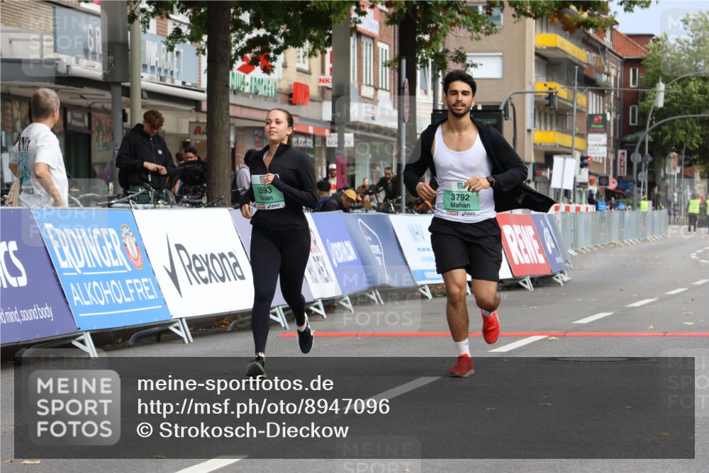 21.09.2025 - PSD Bank Halbmarathon Strokosch-Dieckow http://msf.ph/oto/8947096 21.09.2025 13:04:36 Ziel 3593, 3792 meine-sportfotos.de