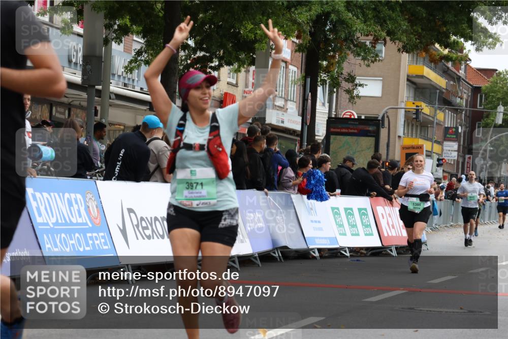 21.09.2025 - PSD Bank Halbmarathon Strokosch-Dieckow http://msf.ph/oto/8947097 21.09.2025 12:18:12 Ziel 1385, 2397, 3178, 3363, 3415, 3971 meine-sportfotos.de