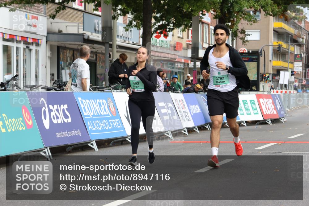 21.09.2025 - PSD Bank Halbmarathon Strokosch-Dieckow http://msf.ph/oto/8947116 21.09.2025 13:04:36 Ziel 3593, 3792 meine-sportfotos.de