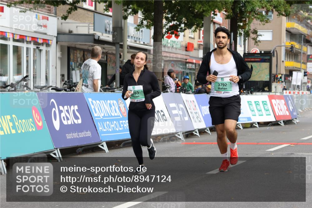 21.09.2025 - PSD Bank Halbmarathon Strokosch-Dieckow http://msf.ph/oto/8947124 21.09.2025 13:04:37 Ziel 3593, 3792 meine-sportfotos.de