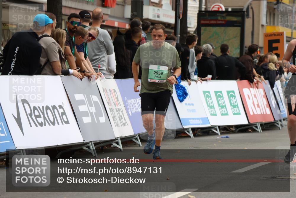 21.09.2025 - PSD Bank Halbmarathon Strokosch-Dieckow http://msf.ph/oto/8947131 21.09.2025 12:18:29 Ziel 1290, 1292, 2959, 3350, 3642 meine-sportfotos.de