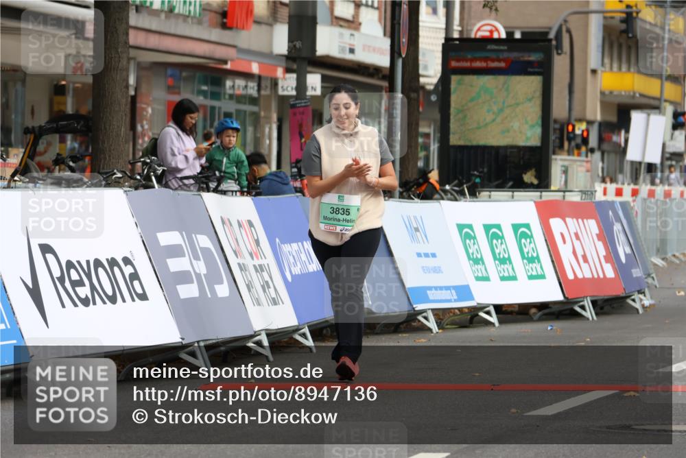 21.09.2025 - PSD Bank Halbmarathon Strokosch-Dieckow http://msf.ph/oto/8947136 21.09.2025 13:06:16 Ziel 3835 meine-sportfotos.de