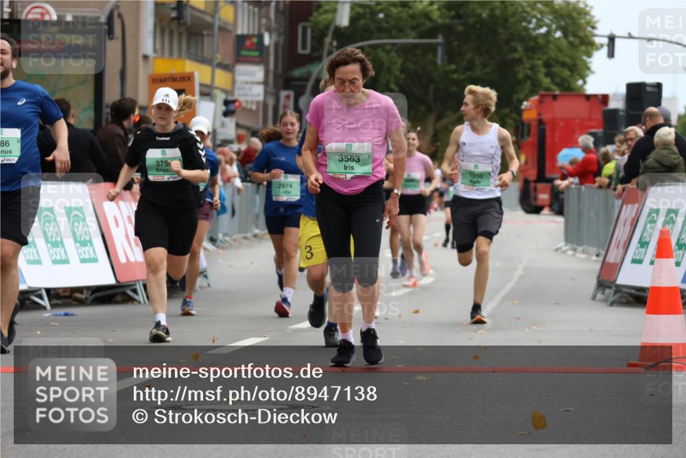21.09.2025 - PSD Bank Halbmarathon Strokosch-Dieckow http://msf.ph/oto/8947138 21.09.2025 12:18:38 Ziel 1050, 1950, 2959, 2973, 2974, 3350, 3486, 3563, 3752, 3796 meine-sportfotos.de