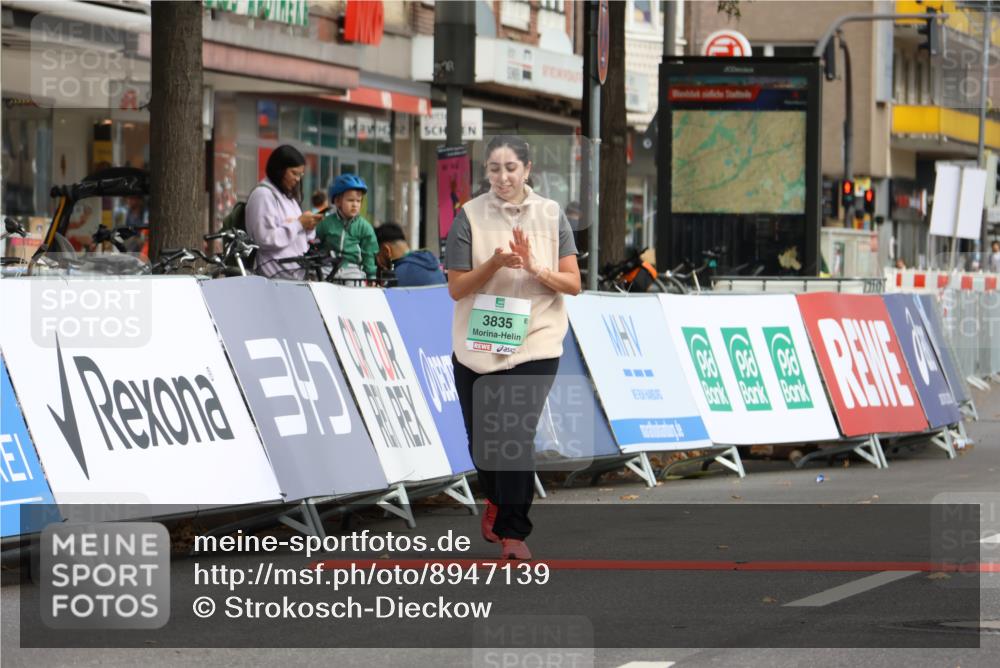 21.09.2025 - PSD Bank Halbmarathon Strokosch-Dieckow http://msf.ph/oto/8947139 21.09.2025 13:06:17 Ziel 3835 meine-sportfotos.de