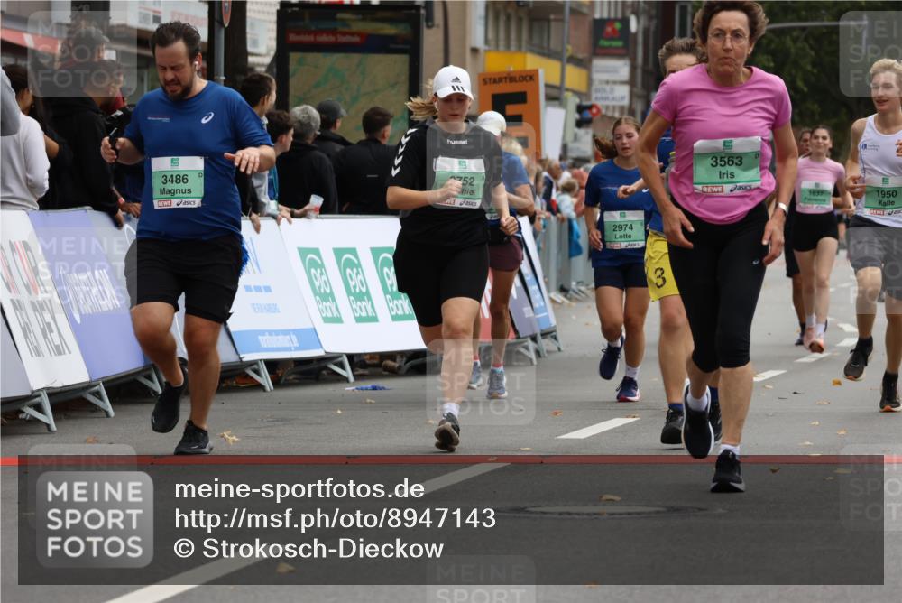 21.09.2025 - PSD Bank Halbmarathon Strokosch-Dieckow http://msf.ph/oto/8947143 21.09.2025 12:18:39 Ziel 1050, 1950, 2959, 2973, 2974, 3350, 3486, 3563, 3752, 3796 meine-sportfotos.de