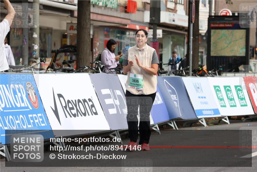 21.09.2025 - PSD Bank Halbmarathon Strokosch-Dieckow http://msf.ph/oto/8947146 21.09.2025 13:06:17 Ziel 3835 meine-sportfotos.de