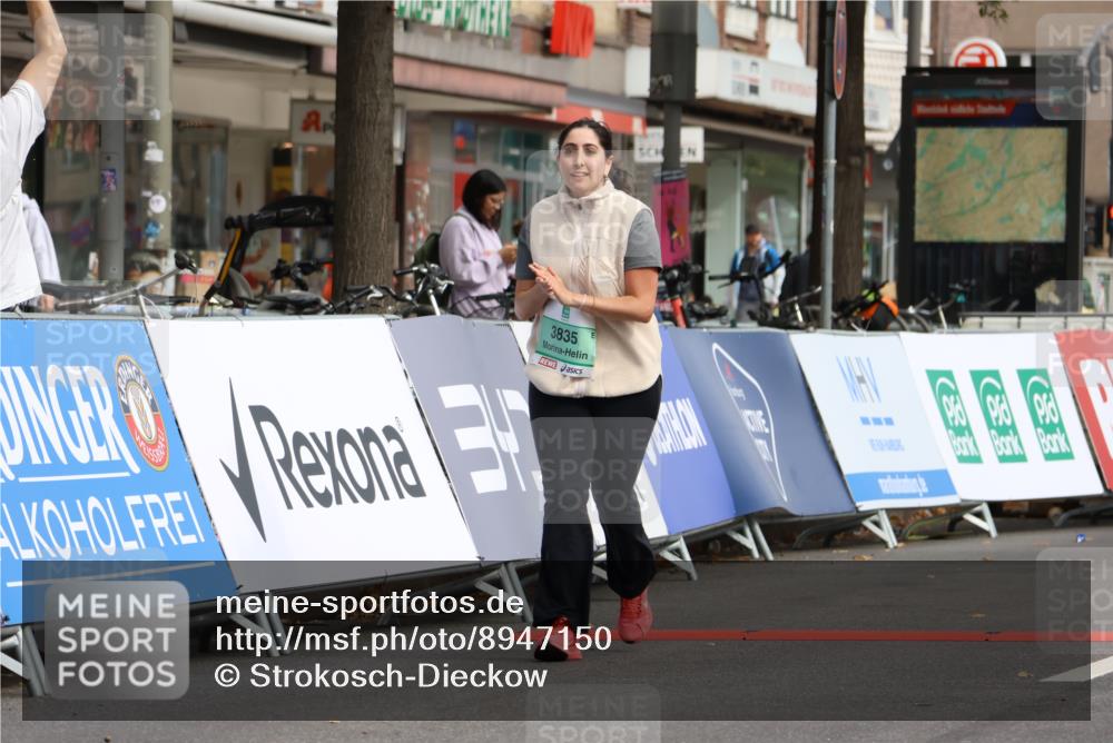 21.09.2025 - PSD Bank Halbmarathon Strokosch-Dieckow http://msf.ph/oto/8947150 21.09.2025 13:06:18 Ziel 3835 meine-sportfotos.de