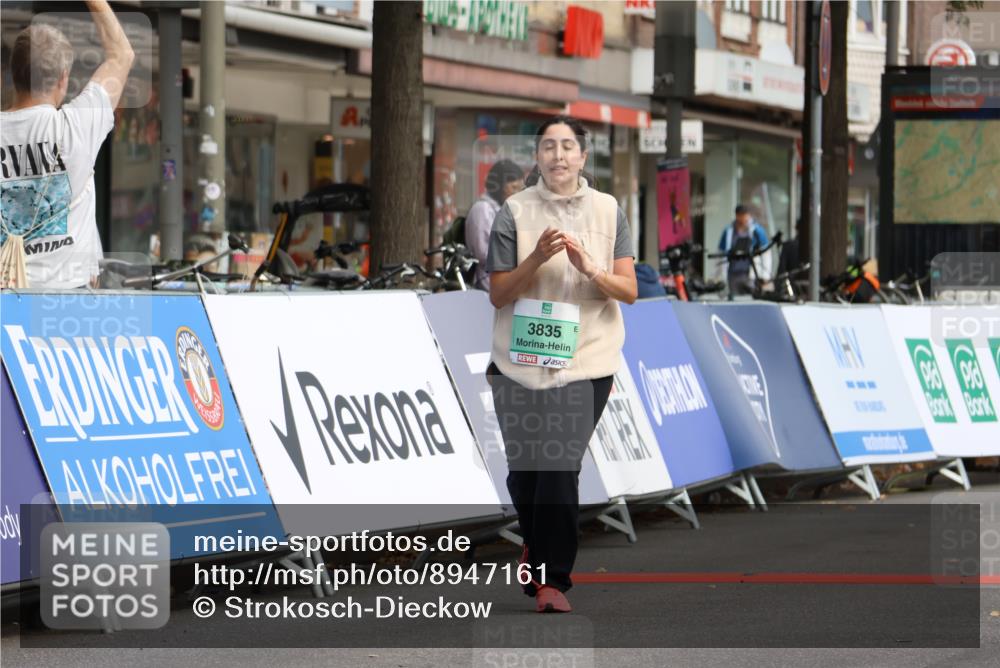 21.09.2025 - PSD Bank Halbmarathon Strokosch-Dieckow http://msf.ph/oto/8947161 21.09.2025 13:06:18 Ziel 3835 meine-sportfotos.de