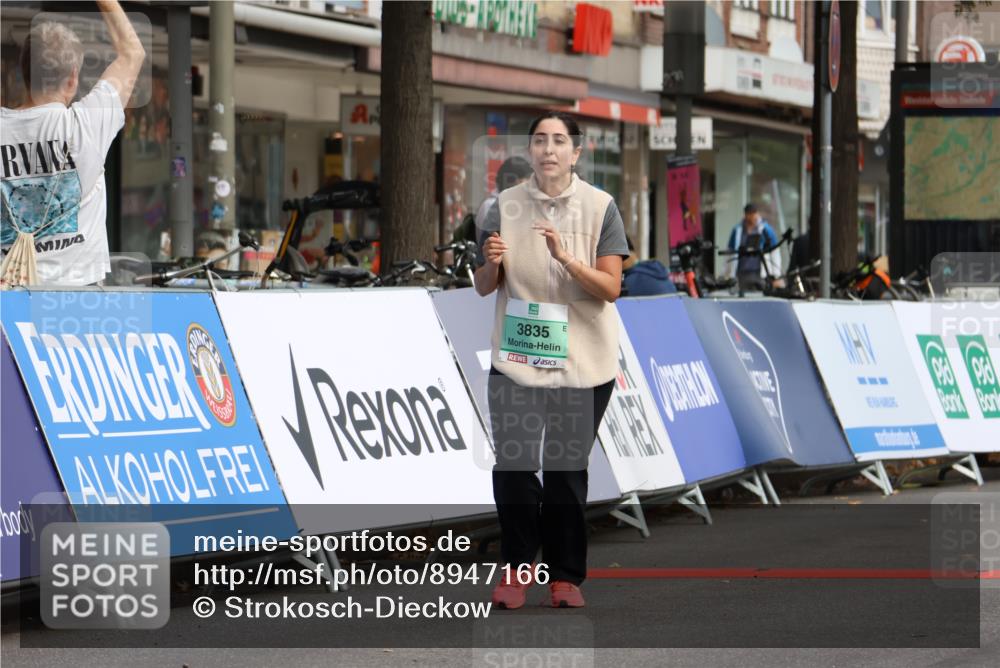 21.09.2025 - PSD Bank Halbmarathon Strokosch-Dieckow http://msf.ph/oto/8947166 21.09.2025 13:06:18 Ziel 3835 meine-sportfotos.de