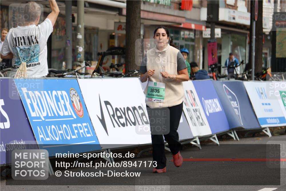 21.09.2025 - PSD Bank Halbmarathon Strokosch-Dieckow http://msf.ph/oto/8947173 21.09.2025 13:06:18 Ziel 3835 meine-sportfotos.de