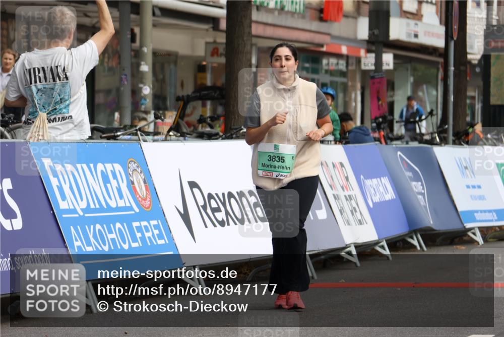 21.09.2025 - PSD Bank Halbmarathon Strokosch-Dieckow http://msf.ph/oto/8947177 21.09.2025 13:06:19 Ziel 3835 meine-sportfotos.de