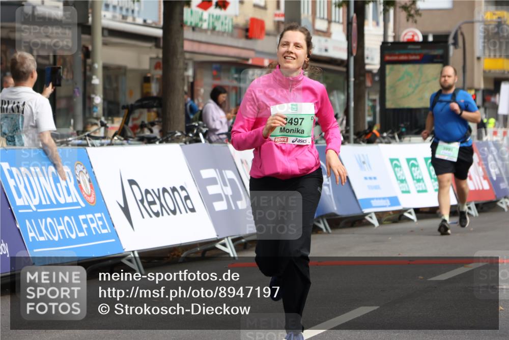 21.09.2025 - PSD Bank Halbmarathon Strokosch-Dieckow http://msf.ph/oto/8947197 21.09.2025 13:06:42 Ziel 3497, 3991 meine-sportfotos.de