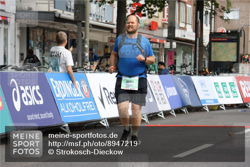 21.09.2025 - PSD Bank Halbmarathon Strokosch-Dieckow http://msf.ph/oto/8947219 21.09.2025 13:06:47 Ziel 3497, 3810, 3991 meine-sportfotos.de