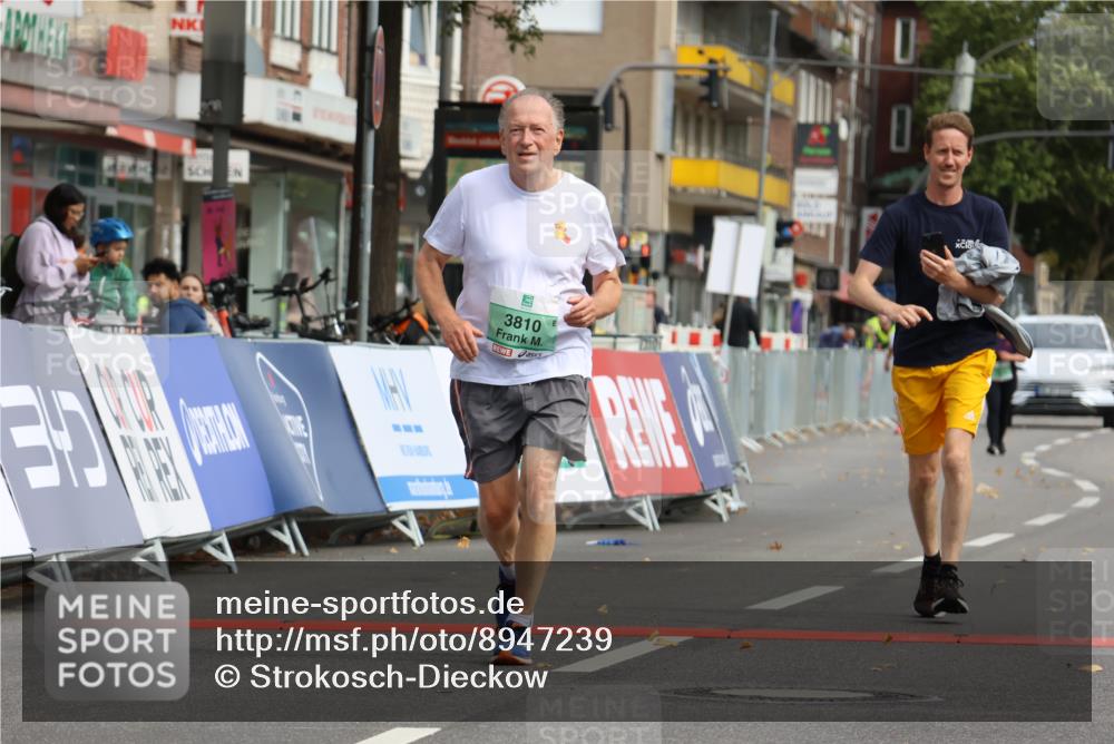 21.09.2025 - PSD Bank Halbmarathon Strokosch-Dieckow http://msf.ph/oto/8947239 21.09.2025 13:06:53 Ziel 3810, 3991 meine-sportfotos.de