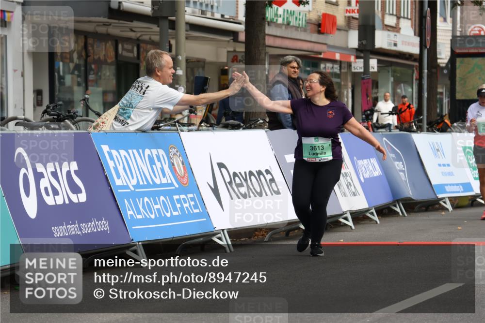 21.09.2025 - PSD Bank Halbmarathon Strokosch-Dieckow http://msf.ph/oto/8947245 21.09.2025 13:07:21 Ziel 3613, 3841 meine-sportfotos.de