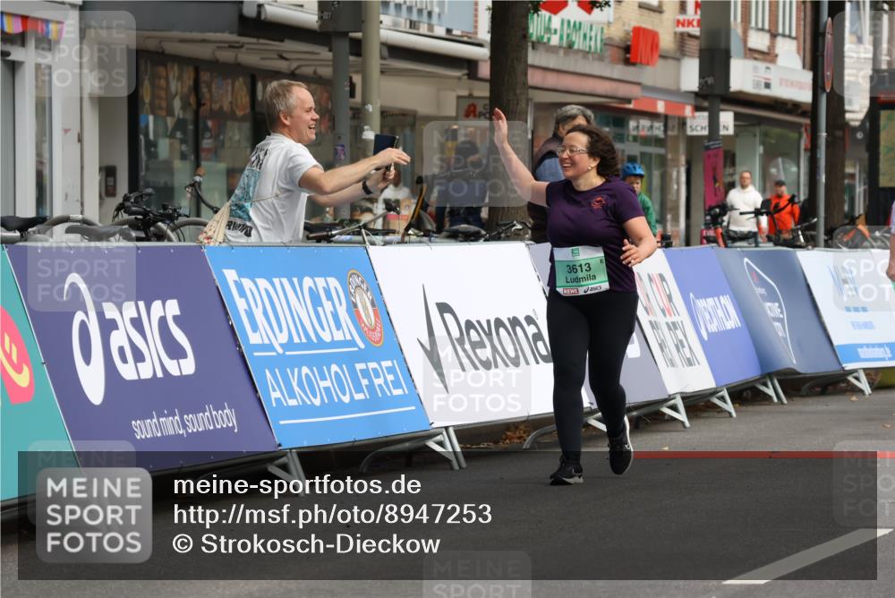 21.09.2025 - PSD Bank Halbmarathon Strokosch-Dieckow http://msf.ph/oto/8947253 21.09.2025 13:07:22 Ziel 3613, 3841 meine-sportfotos.de