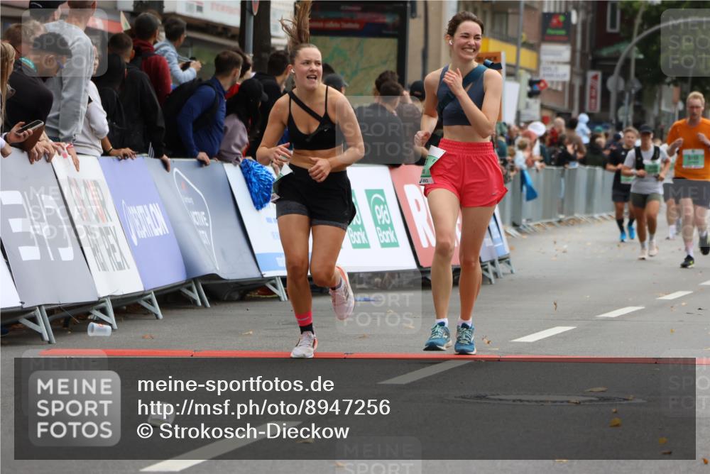 21.09.2025 - PSD Bank Halbmarathon Strokosch-Dieckow http://msf.ph/oto/8947256 21.09.2025 12:19:28 Ziel 1142, 3423, 3662, 3663, 3720 meine-sportfotos.de