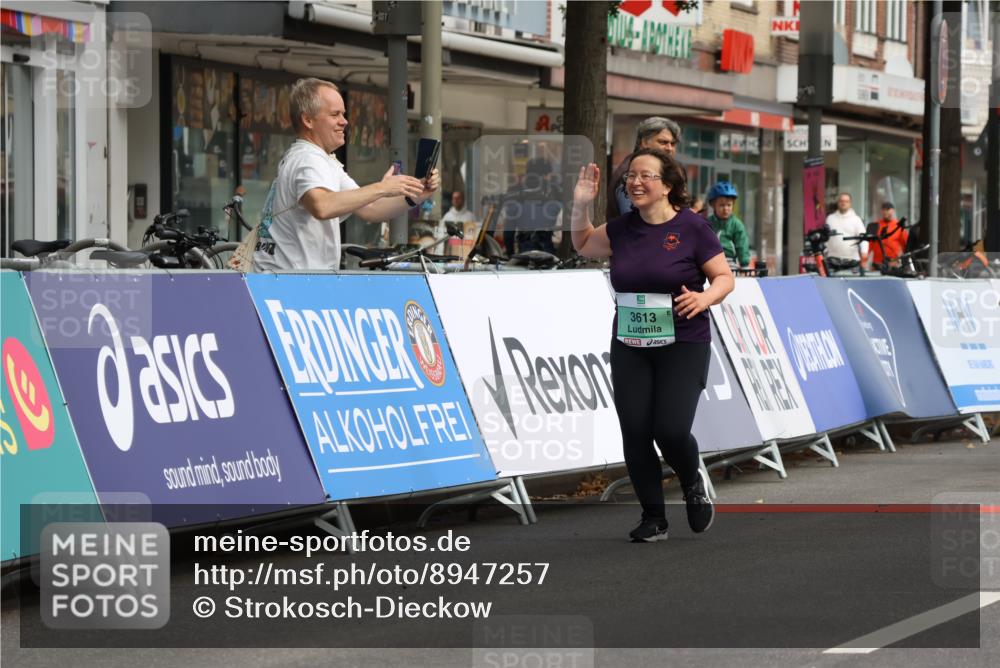 21.09.2025 - PSD Bank Halbmarathon Strokosch-Dieckow http://msf.ph/oto/8947257 21.09.2025 13:07:22 Ziel 3613, 3841 meine-sportfotos.de