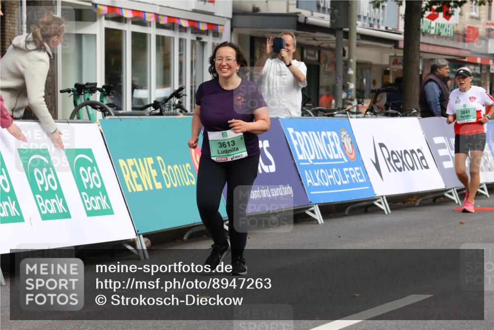 21.09.2025 - PSD Bank Halbmarathon Strokosch-Dieckow http://msf.ph/oto/8947263 21.09.2025 13:07:25 Ziel 3613, 3841 meine-sportfotos.de