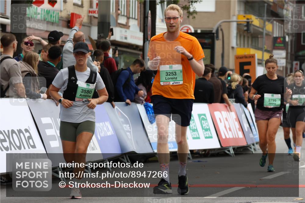 21.09.2025 - PSD Bank Halbmarathon Strokosch-Dieckow http://msf.ph/oto/8947266 21.09.2025 12:19:39 Ziel 1004, 2714, 2799, 3111, 3122, 3253, 3501, 3580 meine-sportfotos.de