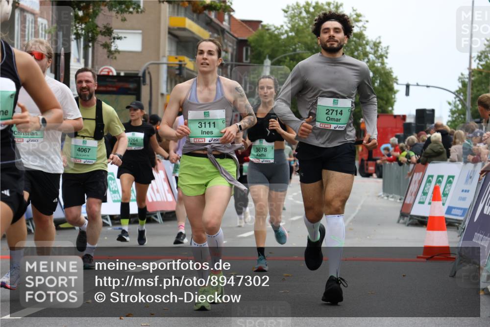 21.09.2025 - PSD Bank Halbmarathon Strokosch-Dieckow http://msf.ph/oto/8947302 21.09.2025 12:19:47 Ziel 1004, 1070, 2714, 2799, 3111, 3122, 3253, 3264, 3265, 3347, 3501, 3528, 3567, 3580, 3678, 4067 meine-sportfotos.de