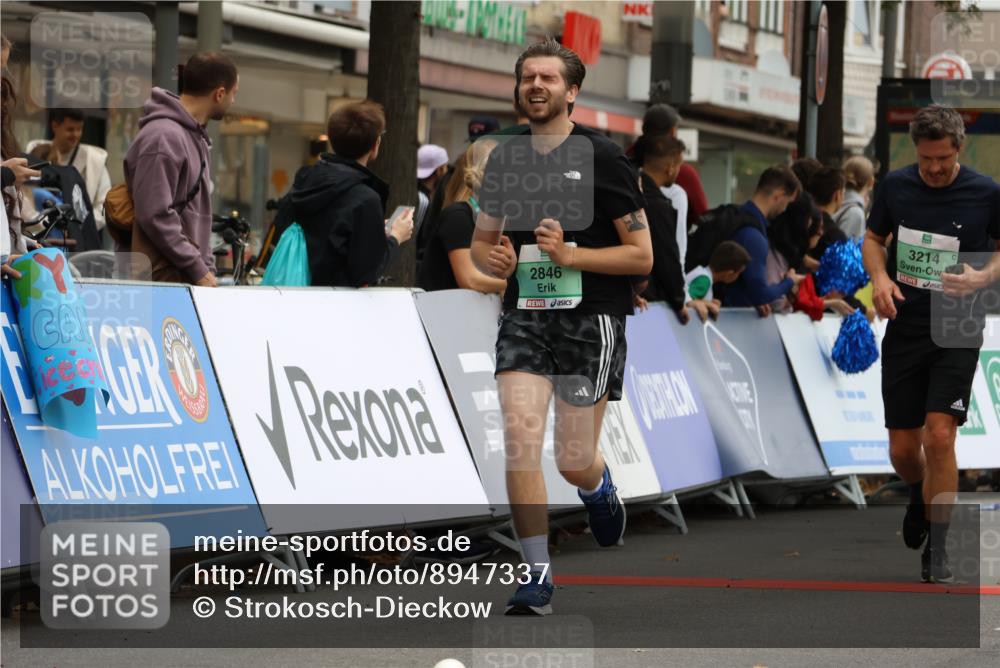 21.09.2025 - PSD Bank Halbmarathon Strokosch-Dieckow http://msf.ph/oto/8947337 21.09.2025 12:24:44 Ziel 2846, 3143, 3214, 3263, 3762 meine-sportfotos.de