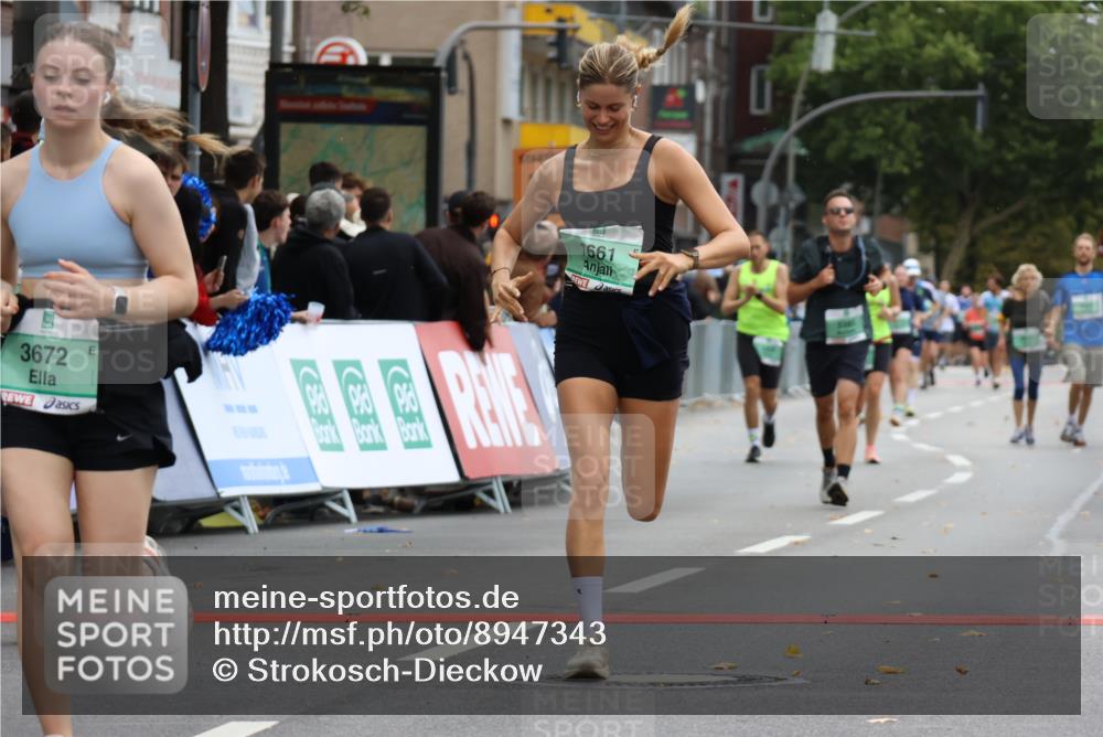 21.09.2025 - PSD Bank Halbmarathon Strokosch-Dieckow http://msf.ph/oto/8947343 21.09.2025 12:19:58 Ziel 1070, 1661, 2452, 3264, 3265, 3329, 3347, 3385, 3672 meine-sportfotos.de