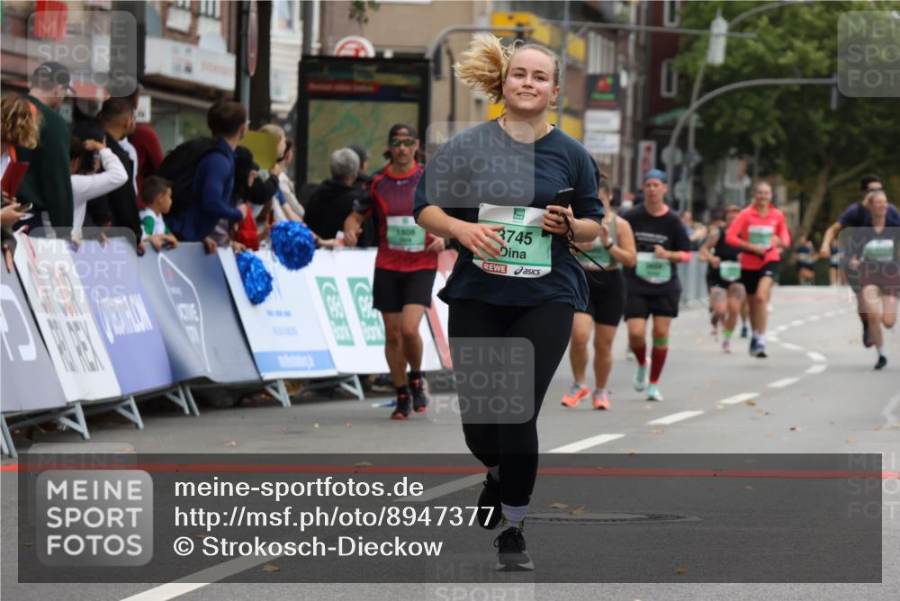 21.09.2025 - PSD Bank Halbmarathon Strokosch-Dieckow http://msf.ph/oto/8947377 21.09.2025 12:24:56 Ziel 1654, 1808, 3654, 3745, 3762, 3820 meine-sportfotos.de