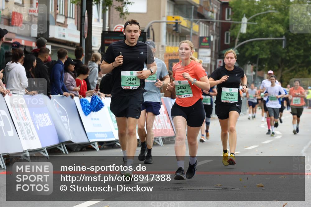 21.09.2025 - PSD Bank Halbmarathon Strokosch-Dieckow http://msf.ph/oto/8947388 21.09.2025 12:20:29 Ziel 1176, 1235, 2211, 3493, 3494, 3756 meine-sportfotos.de